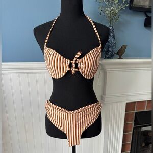 ☀️☀️NEW Roxy Printed Beach Classic Women’s Bikini Set~ 2 piece ~ Stripe ~ Medium
